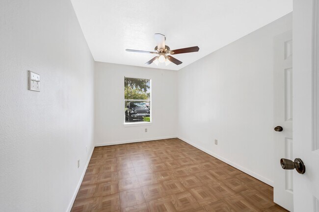 Foto del edificio - 308 Willowick St