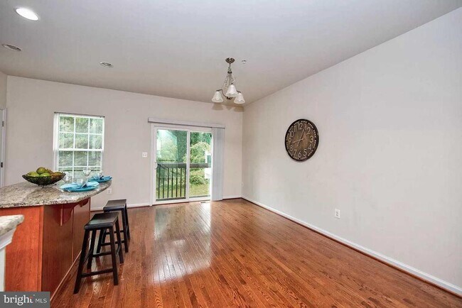 Foto del edificio - 2965 Galloway Pl