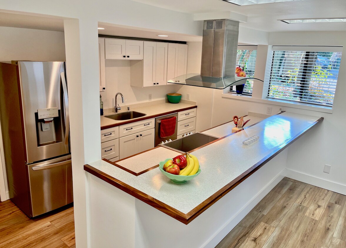 Foto principal - 9100 5th Ave NE