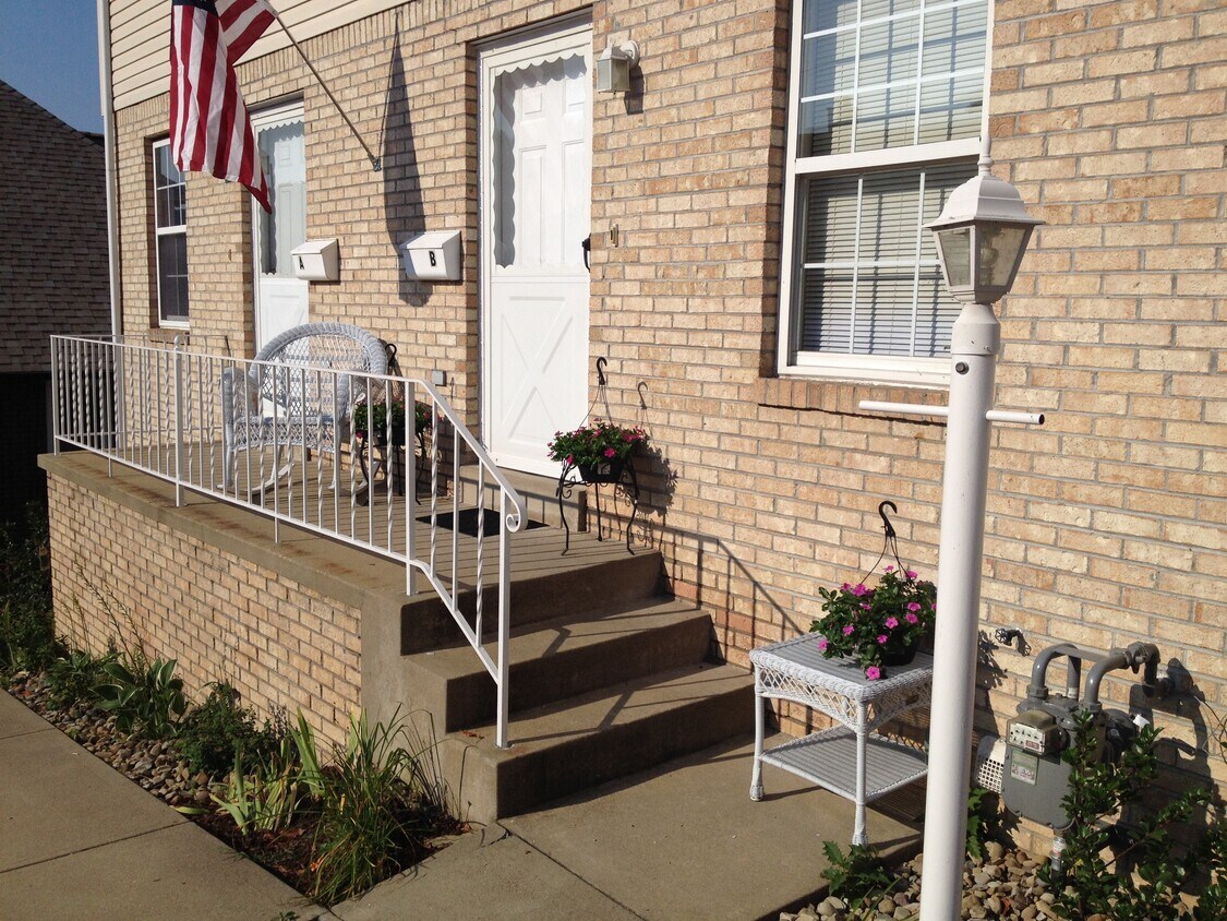 Foto principal - 239 N Jefferson Ave