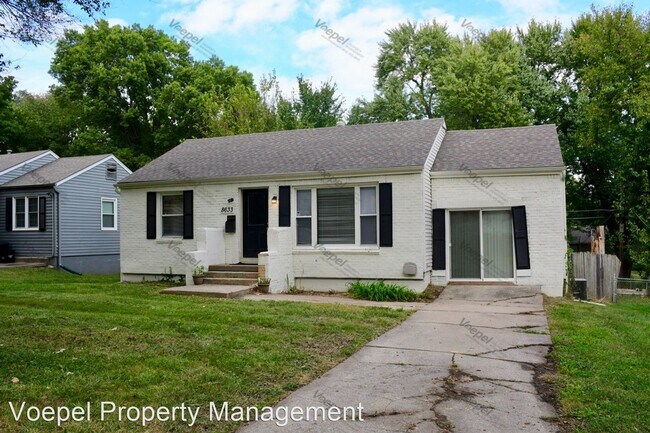 Building Photo - 3 br, 1 bath House - 8633 Rainbow Lane