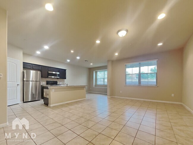 Foto del edificio - 2880 Donnell Dr
