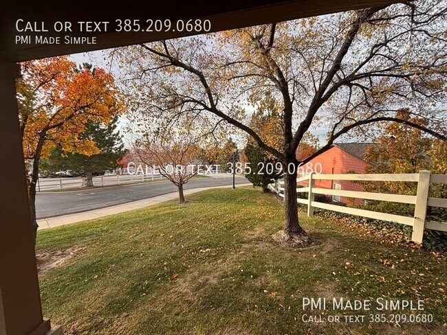 Building Photo - 14910 Treseder St