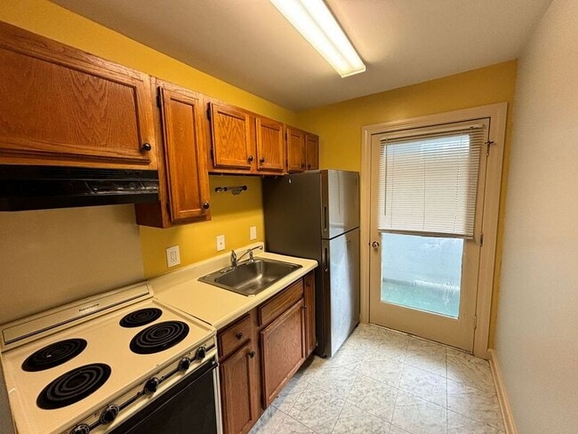 Foto del edificio - 810 Madison St