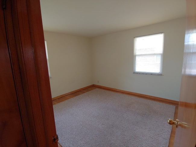Bedroom 2 - 1415 King Ave