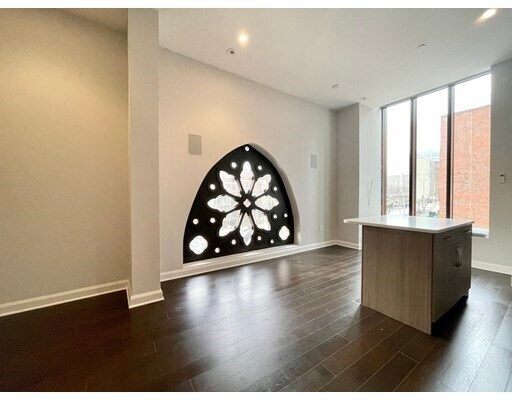 Foto del edificio - 140 Shawmut Ave
