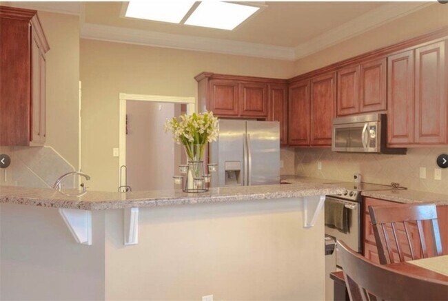 Foto del edificio - 4200 Colchester Ct