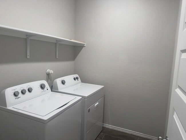 Building Photo - 3302 Rancho Grande