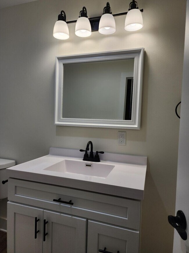 Foto del edificio - 3 Bedroom 2 Bathroom New Home