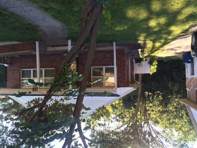 Building Photo - 213 Dix Rd