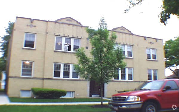 Foto principal - 5803 N Markham Ave
