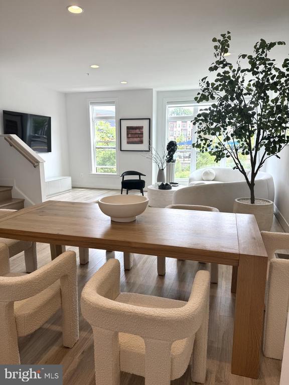 Foto del edificio - 3422 Wood Aster Pl