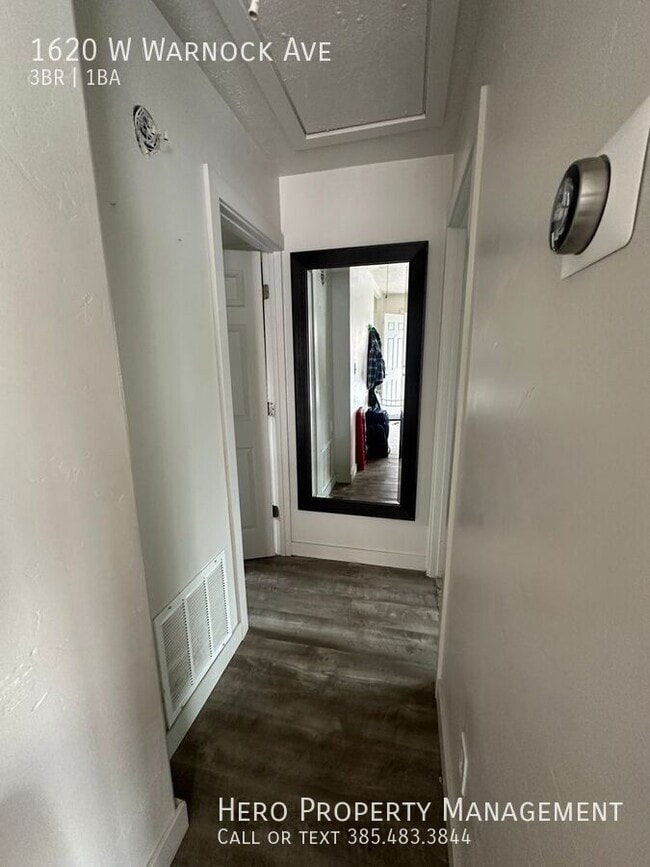 Building Photo - 1620 W Warnock Ave