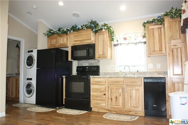Building Photo - 268 Meadow Lake Dr