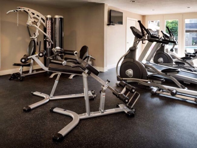 Building Photo - Elan Avante Apartments