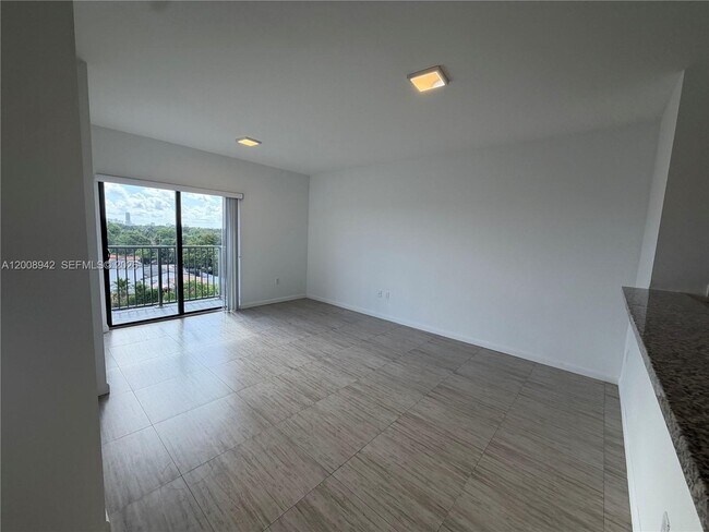 Foto del edificio - 1801 SW 32nd Ave