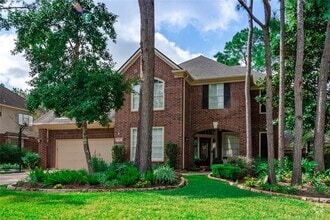Building Photo - 43 N Greenvine Cir