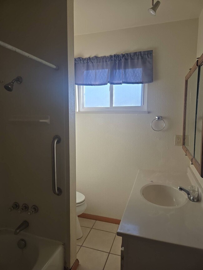 Foto del edificio - 502 Yale Pl