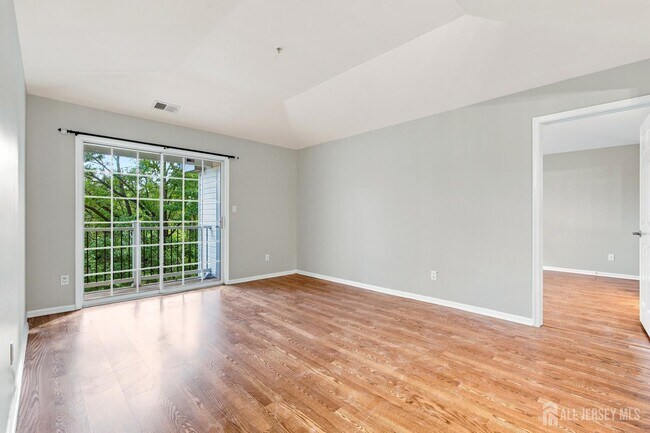 Foto del edificio - 1634 Waterford Dr
