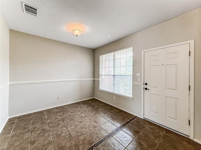 Building Photo - 11 Verde Ranch Loop