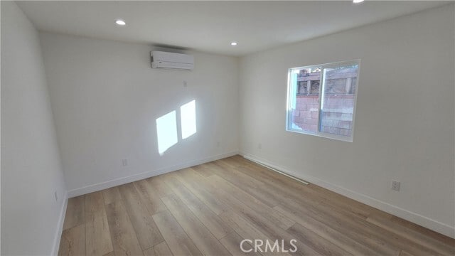 Foto del edificio - 6448 E Easton St