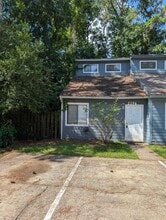Building Photo - 2196 Sandpiper St