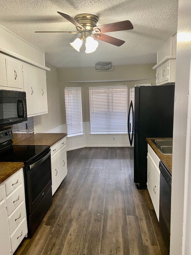 Foto del edificio - Renovated home in northwest Lubbock