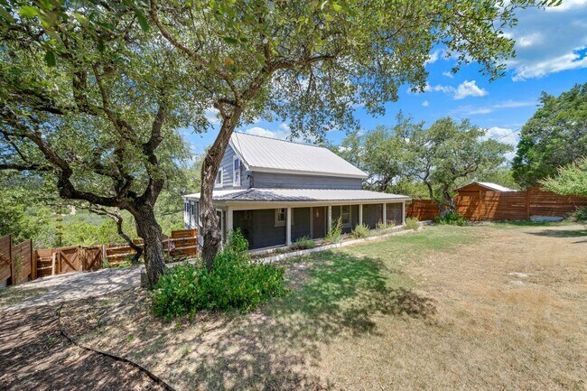 Building Photo - 739 Rock Castle Canyon Lake TX 78133