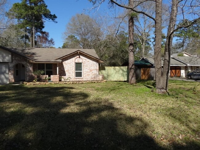 Building Photo - 3418 Dovie Dr