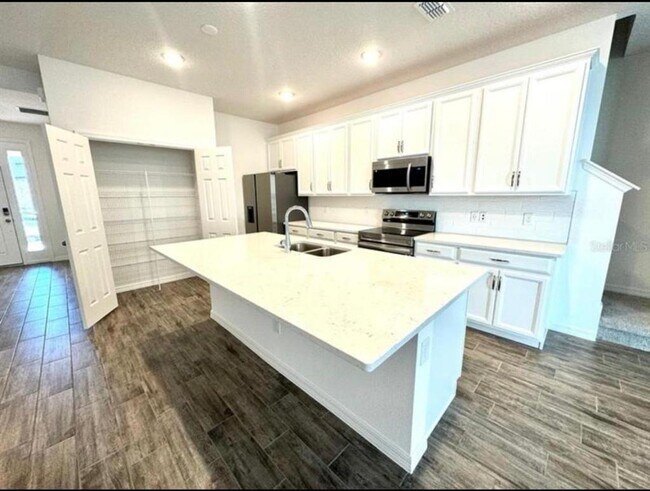 Foto del edificio - 7292 Canali Wy