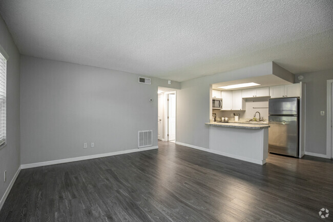 2BR, 1BA - 725SF - Nordica Flats