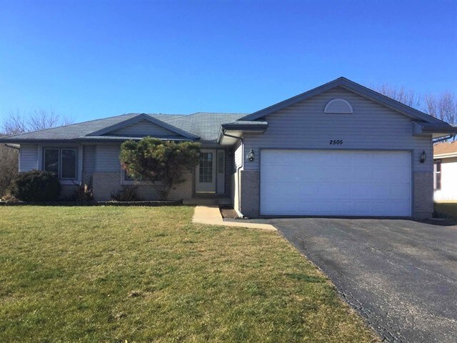 Primary Photo - 2505 Labrecque Dr