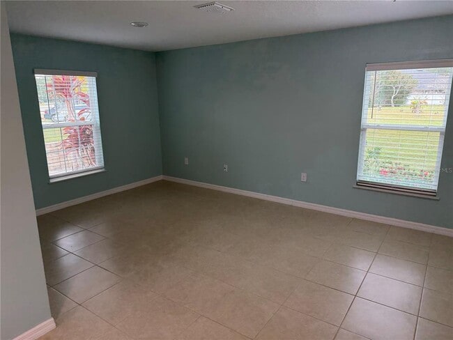 Building Photo - 17 Renworth Pl