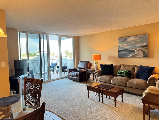 Building Photo - 5200 N Ocean Blvd