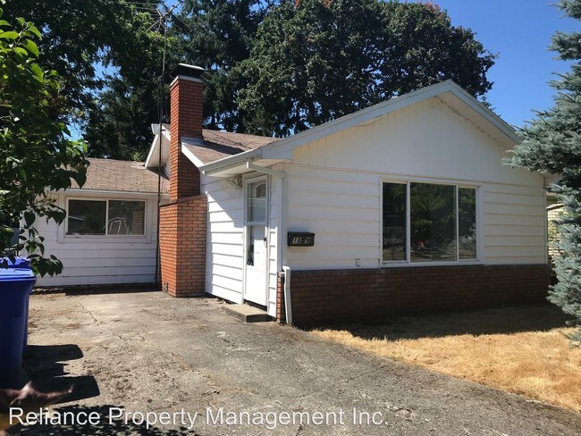 Foto del edificio - 2 br, 1 bath House - 1839 NE 114th Pl.
