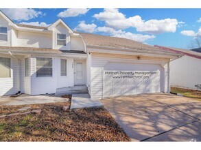 Building Photo - 1502 S Goebel Cir