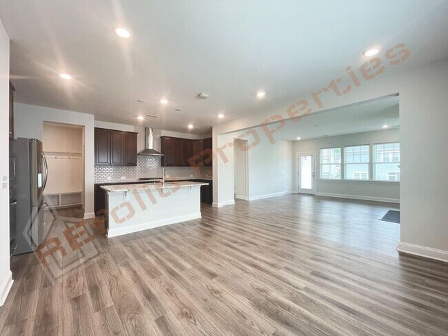 Building Photo - Lovely 2 Story 4 Bedroom, 3 Bath Single-Fa...