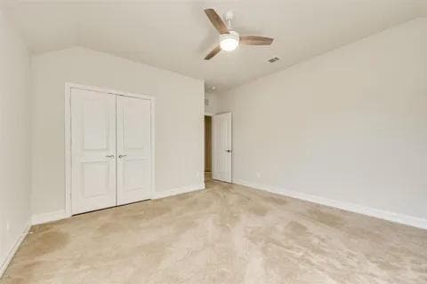 Foto del edificio - 421 Windward Dr