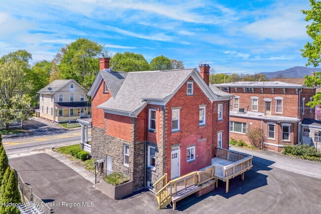 Building Photo - 21 Ulster Ave