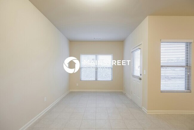 Foto del edificio - 3 Bedroom Pet-Friendly Home in Cartersville, GA with Main Street Renewal