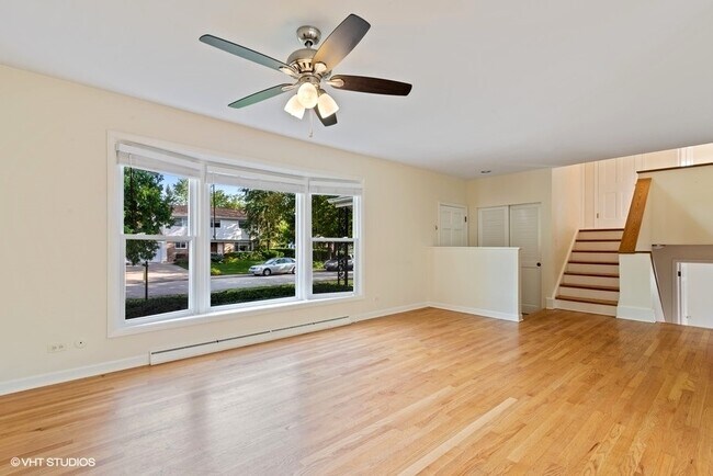 Building Photo - 1413 Dartmouth Ln