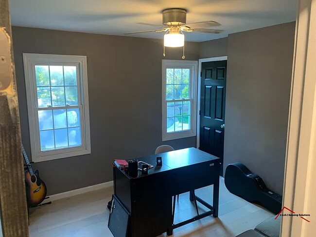 Foto del edificio - 7701 Wishingwell Ct