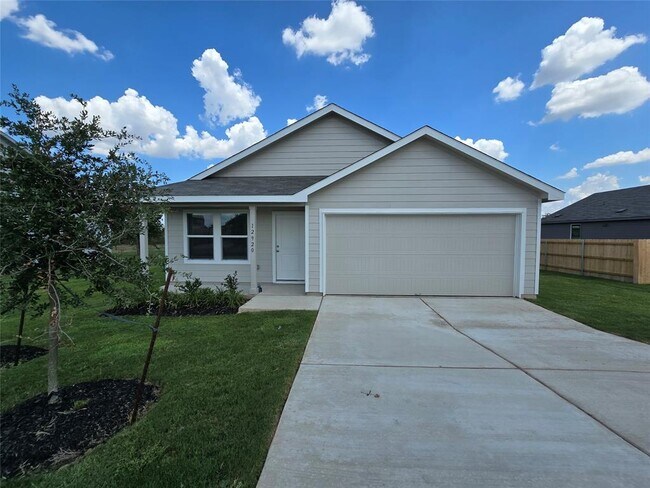 Foto del edificio - 12920 Eastland Dr