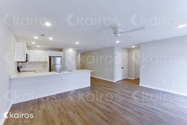 Building Photo - 15 Bungalow Cir