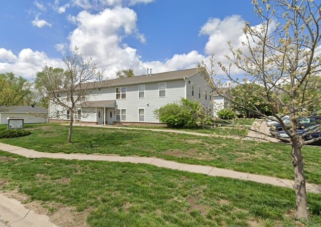 Building Photo - 14020 Lancashire St