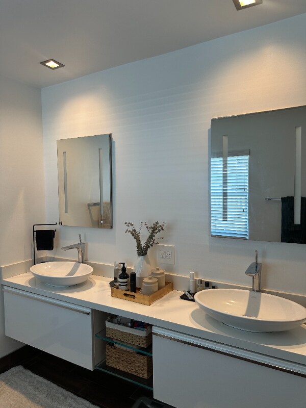 Foto del edificio - 10880 National Blvd