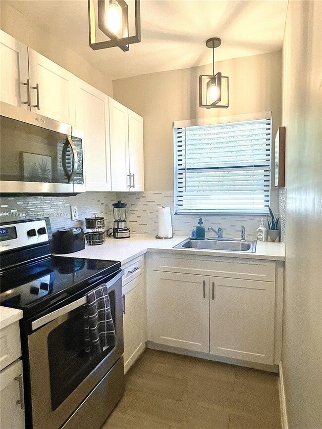 Building Photo - 820 S Federal Hwy