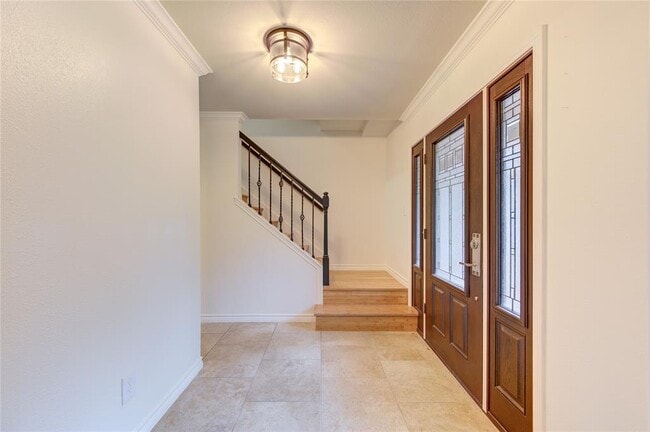 Building Photo - 11 Thorn Berry Pl