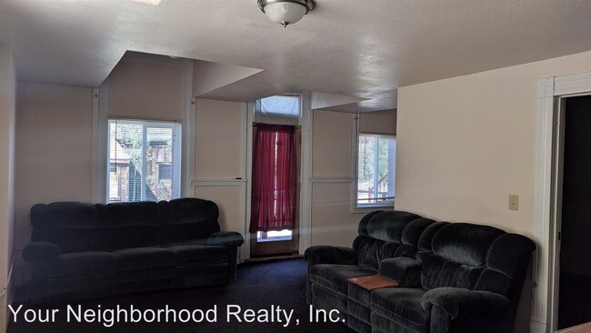 Foto del edificio - 1 br, 1 bath House - 217 E Main unit 2