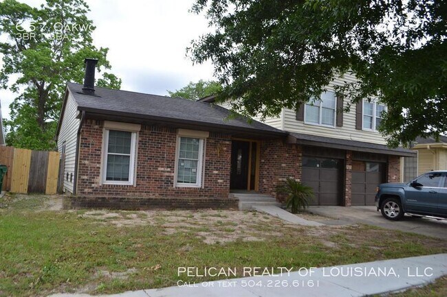 Building Photo - 657 Oakwood Dr
